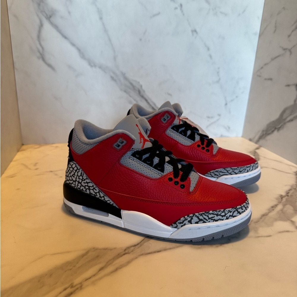Nike Air Jordan 3 Retro Mens 5 / Womens 6.5 CU2277-600